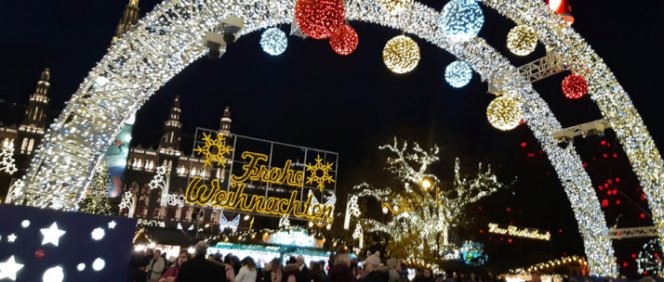 Jednodenní zájezd do Vídně aneb Za dobrotami na vánoční trhy